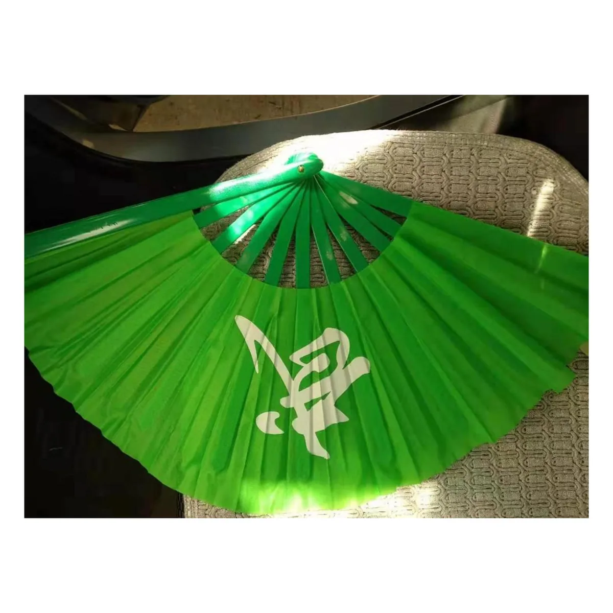Abanico de tai chi personalizado 33 cm, verde — personalizado con tu logo